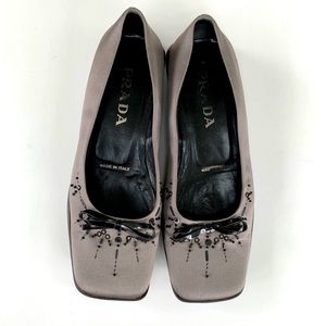 PRADA flats. Silver flats with bow.